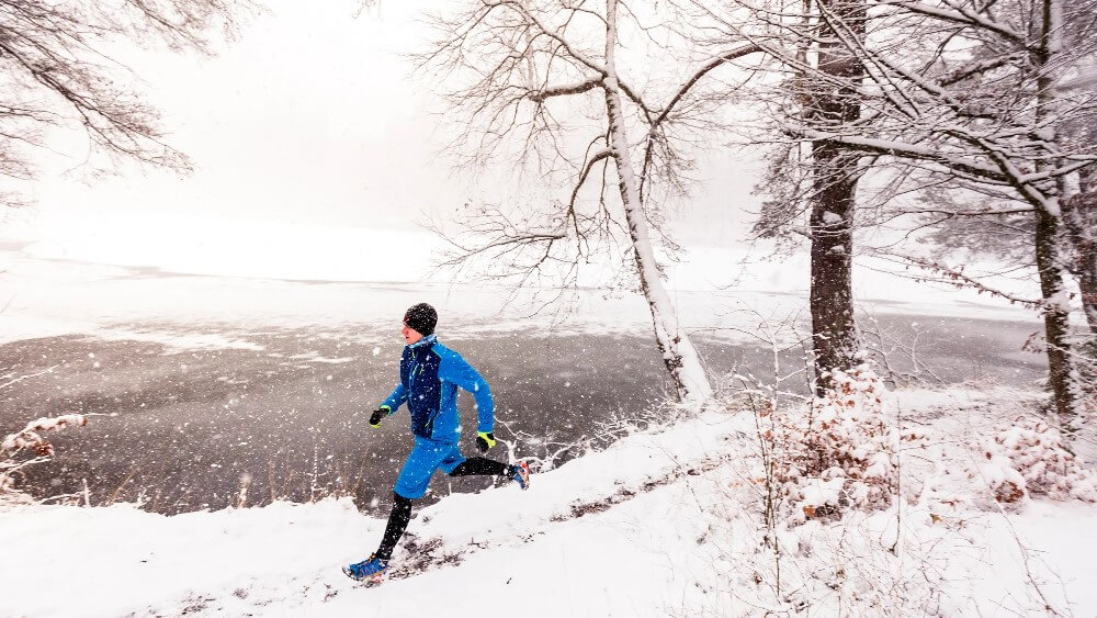 Як підібрати спортивний одяг для бігу взимку? 5 порад з досвіду трейлранера